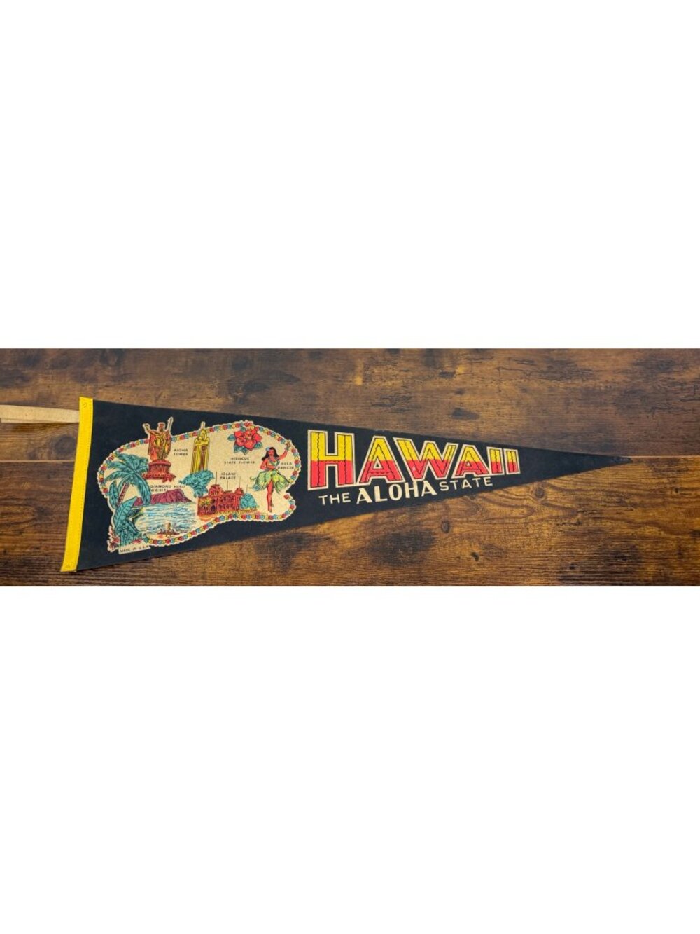 Vintage Hawaii The Aloha State Souvenir Felt Pennant With Map Graphics